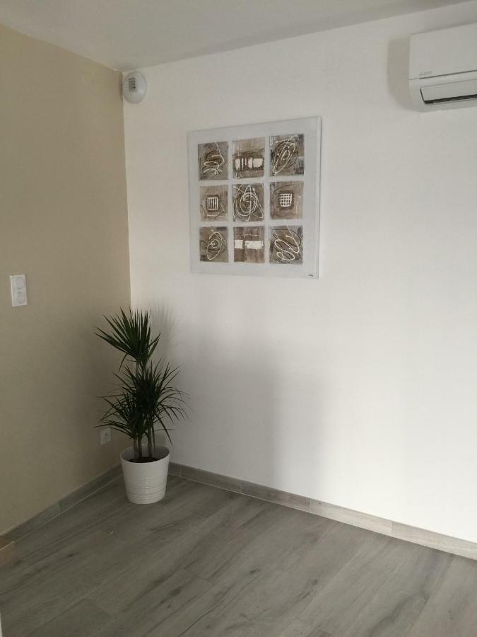 איל-סור-לה-סורג Appartement L'Islois מראה חיצוני תמונה